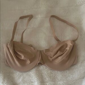 SKIMS Nude Underwire Bra Smoothing 32DDD